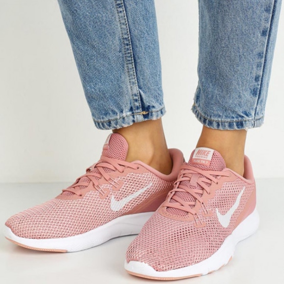 pink nike flex trainers